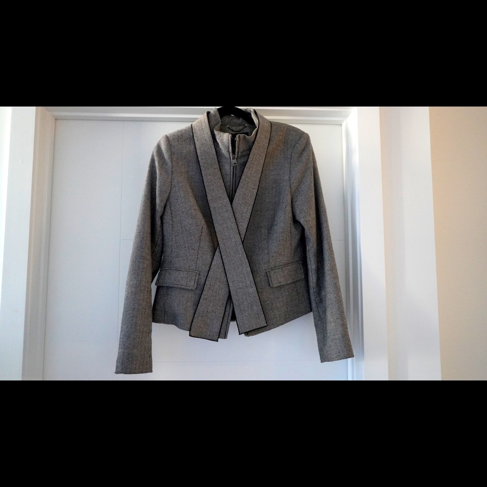 Black and white Blazer